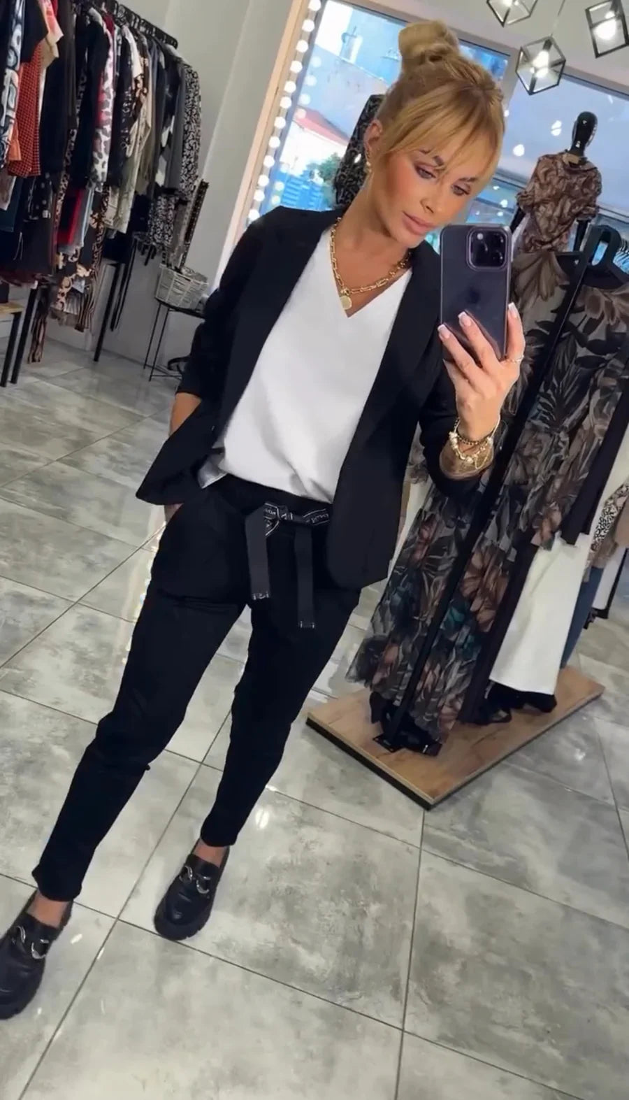 Vivienne | Ensemble Tailleur Femme Blazer Fluide et Pantalon Jogger Chic
