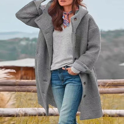 Aurélie | Manteau Long Femme Hiver à Capuche - Confort et Style avec Boutonnage Frontale et Poches Fonctionnelles
