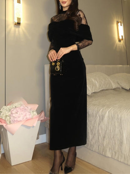Adélaïde | Élégante Robe Longue en Velours Noir avec Dentelle